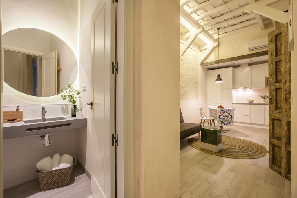 Tomas Ibarra Pool & Luxury Apartment Seville Luaran gambar
