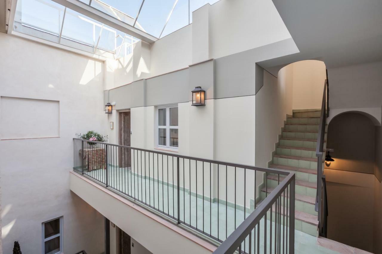 Tomas Ibarra Pool & Luxury Apartment Seville Luaran gambar